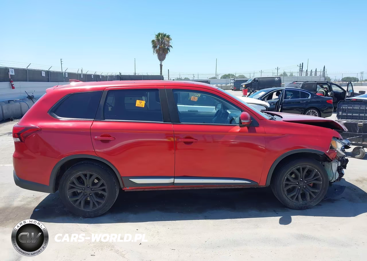 2018 Mitsubishi Outlander Le-Se-Sel VIN:JA4AD3A36JZ040447 - 13