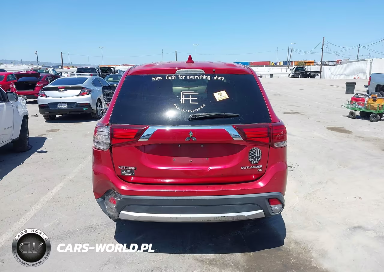 2018 Mitsubishi Outlander Le-Se-Sel VIN:JA4AD3A36JZ040447 - 16
