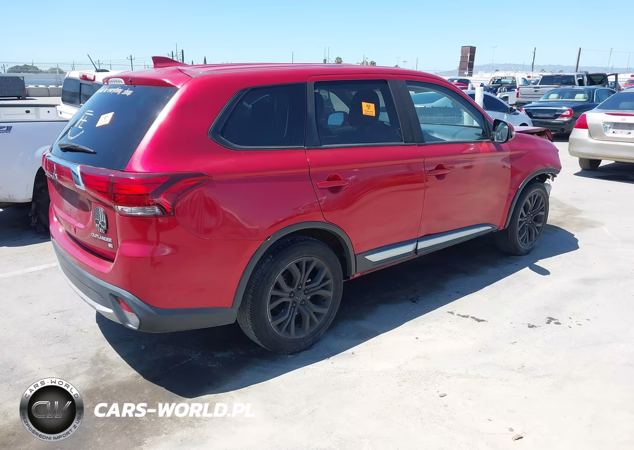 2018 Mitsubishi Outlander Le-Se-Sel VIN:JA4AD3A36JZ040447 - 4