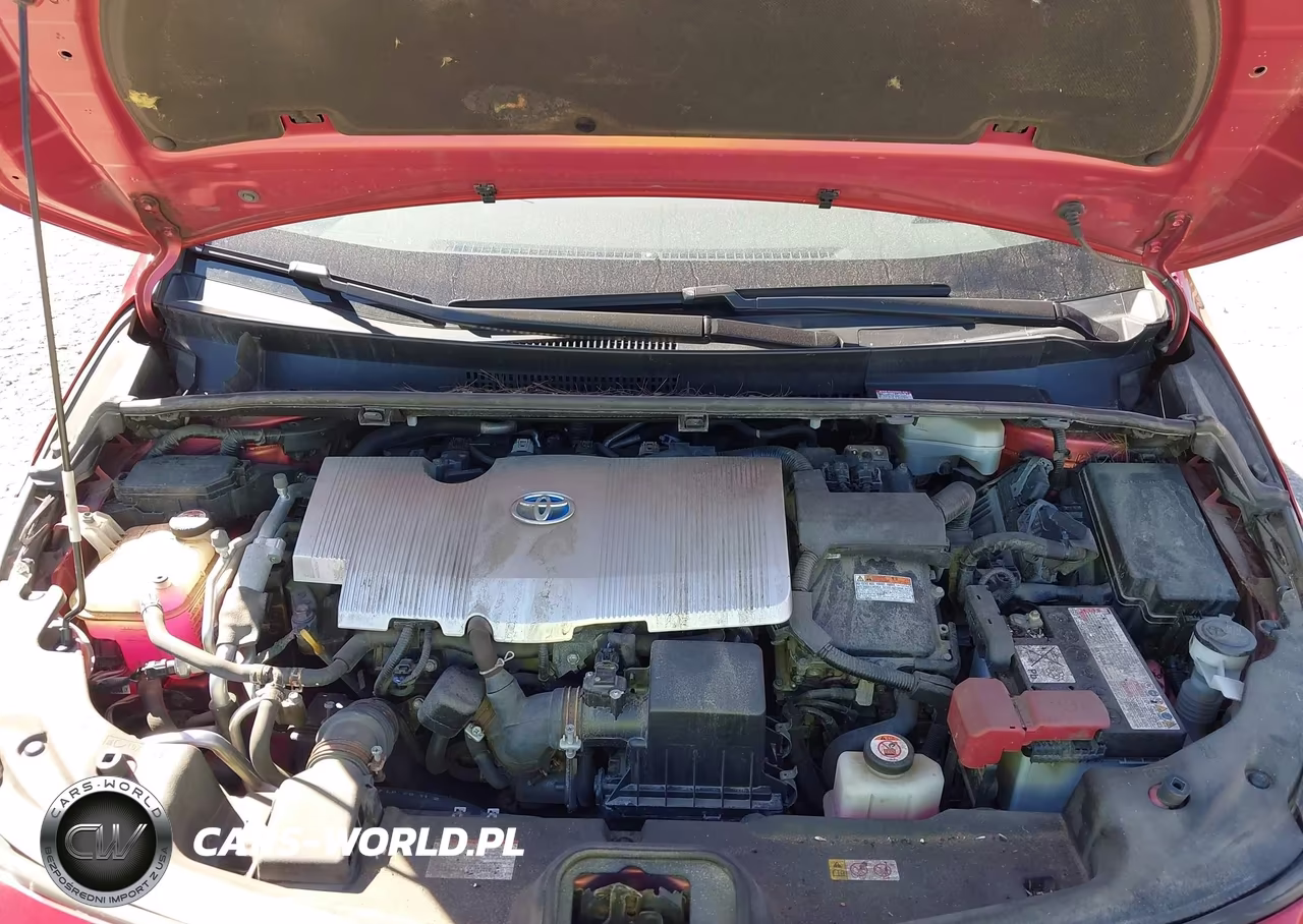 2018 Toyota Prius Prime Plus VIN:JTDKARFP6J3101221 - 10