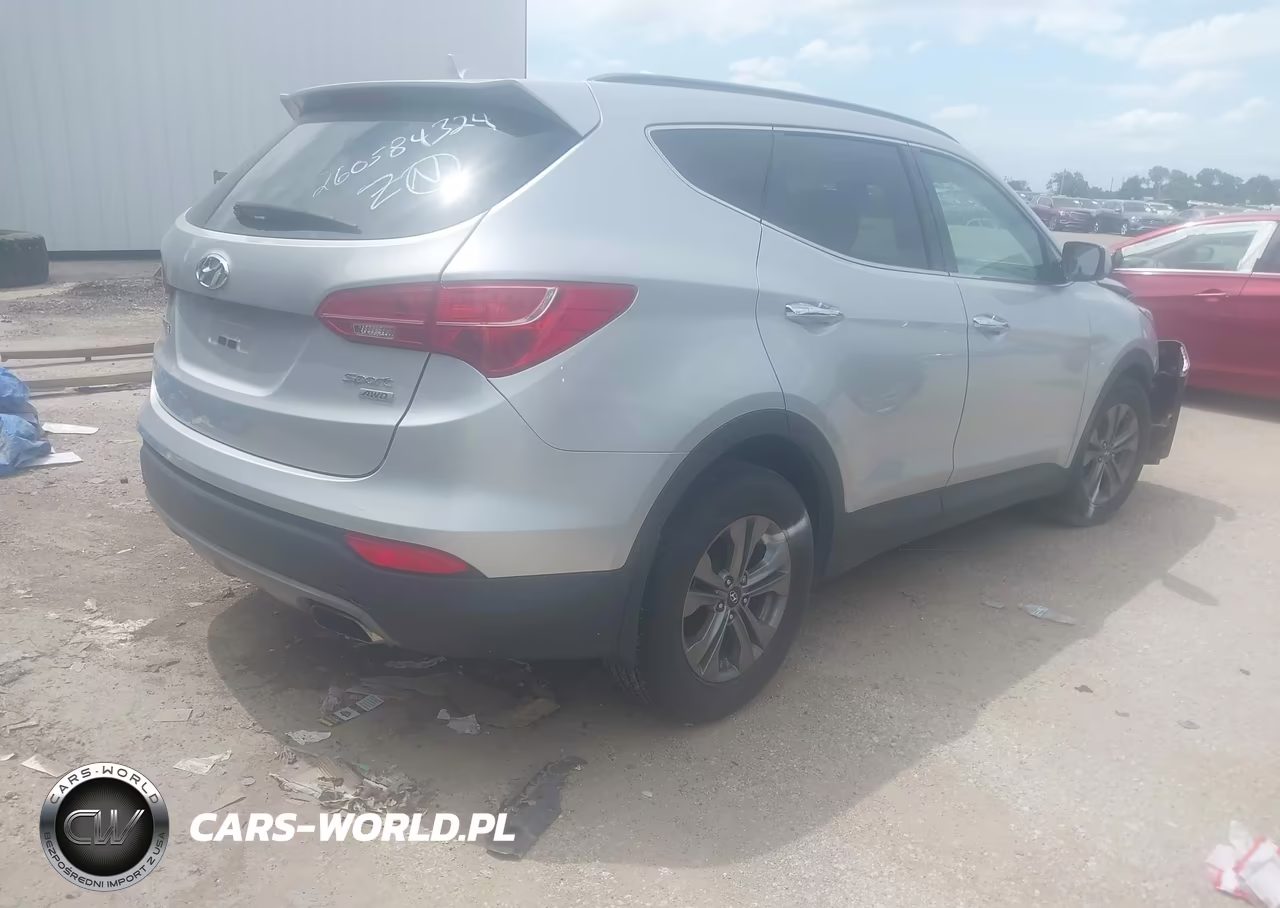 2016 Hyundai Santa Fe Sport 2.4L VIN:5XYZUDLB0GG325784 - 4