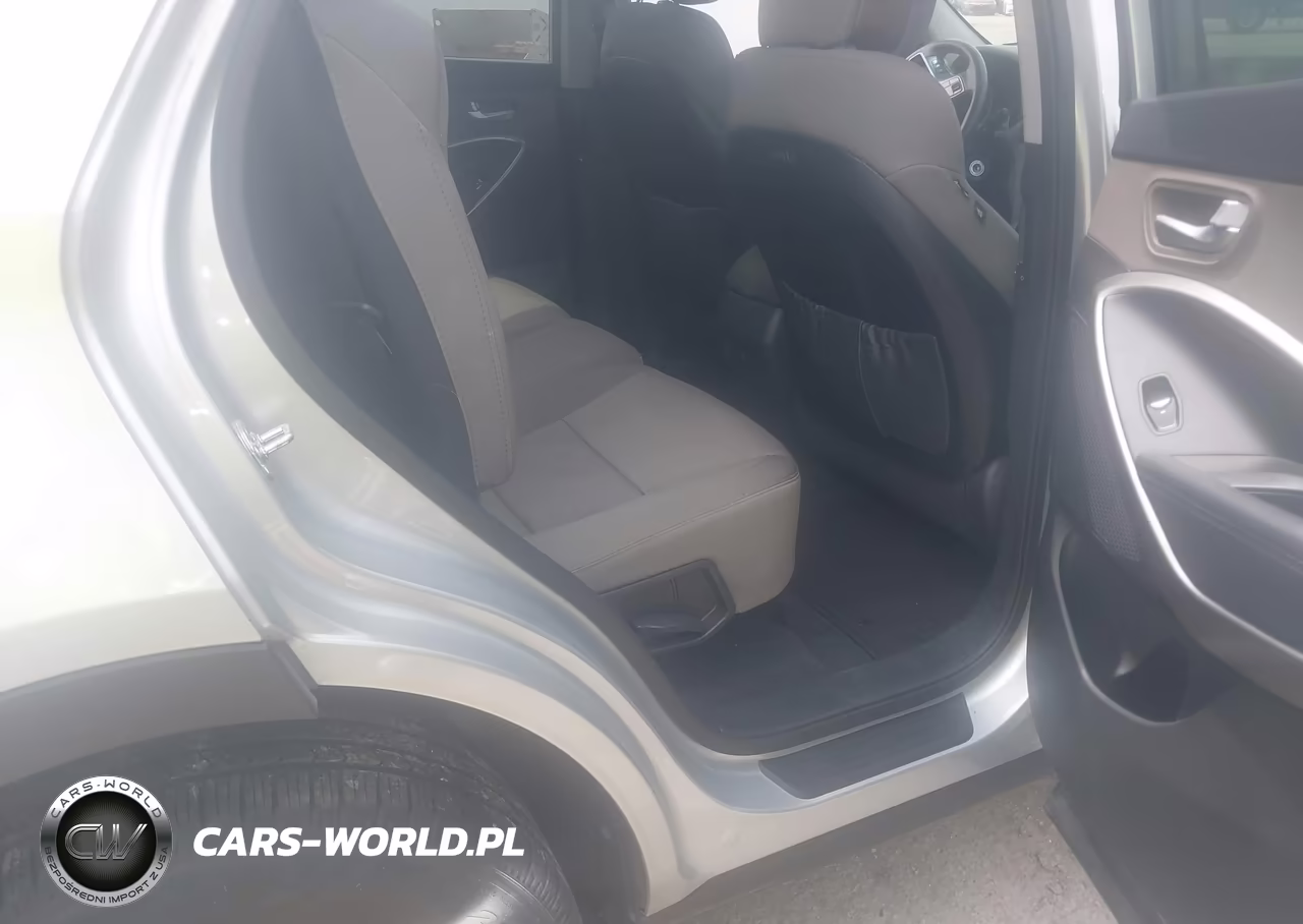 2016 Hyundai Santa Fe Sport 2.4L VIN:5XYZUDLB0GG325784 - 7