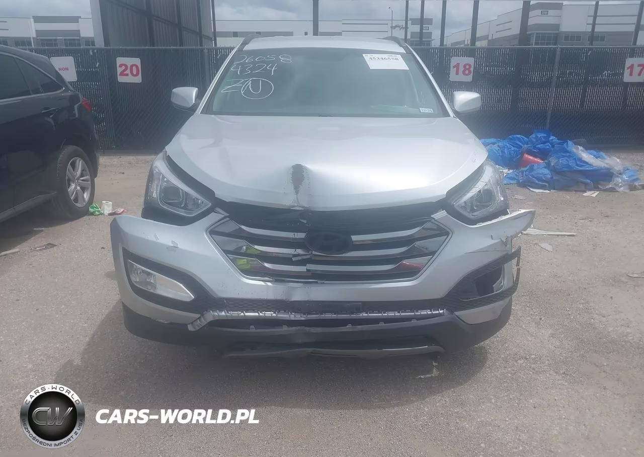 2016 Hyundai Santa Fe Sport 2.4L VIN:5XYZUDLB0GG325784 - 9