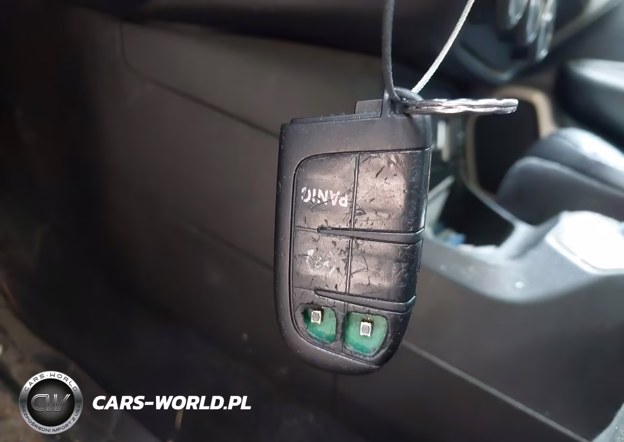 2016 Jeep Renegade Limited VIN:ZACCJADT9GPC66335 - 11