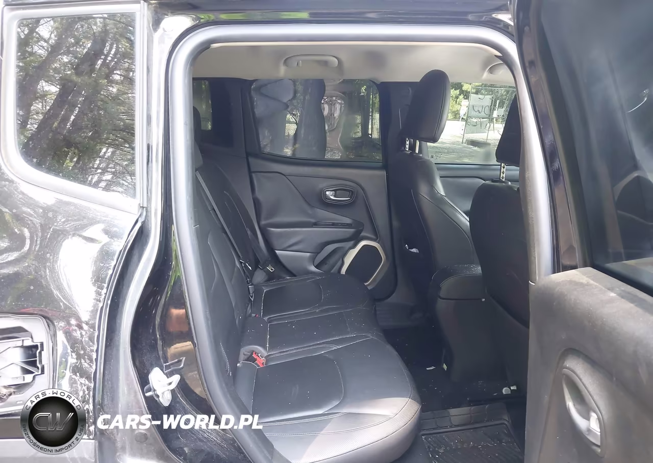2016 Jeep Renegade Limited VIN:ZACCJADT9GPC66335 - 8