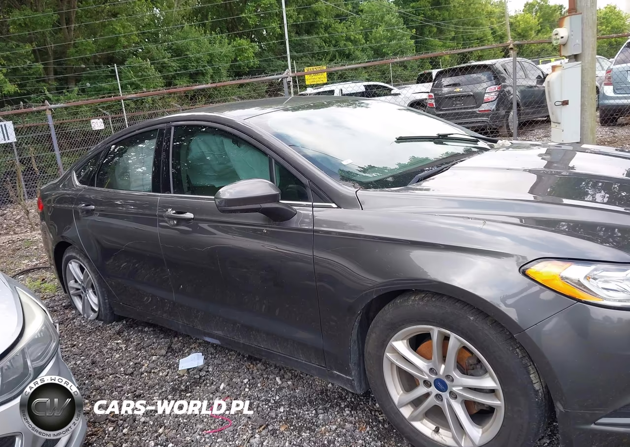 2018 Ford Fusion Se VIN:3FA6P0H74JR188830 - 13