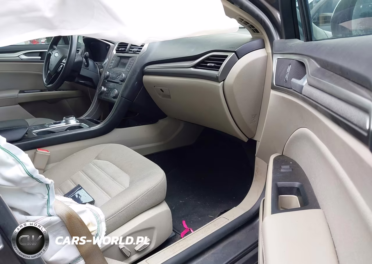 2018 Ford Fusion Se VIN:3FA6P0H74JR188830 - 5