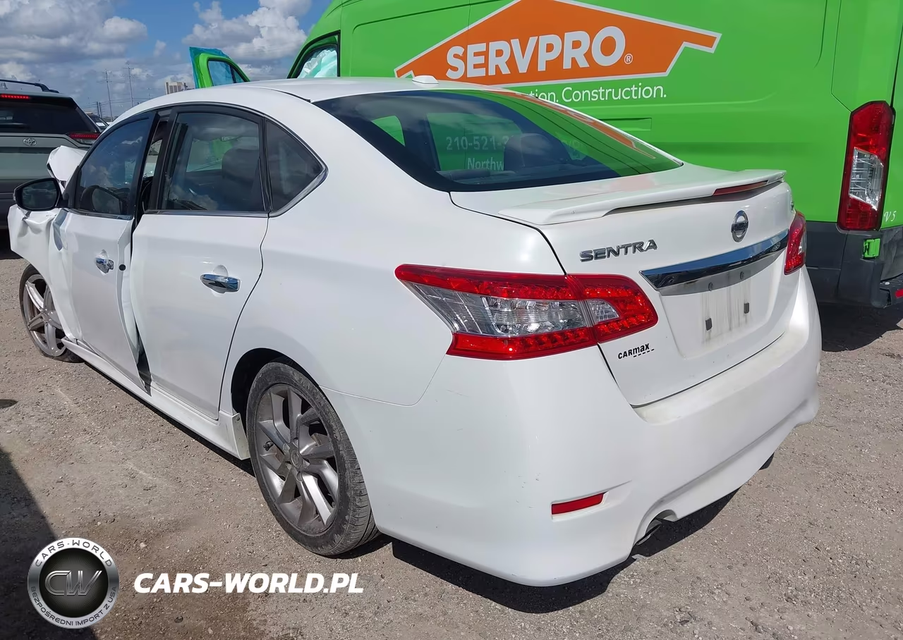 2015 Nissan Sentra Sr VIN:3N1AB7AP3FY276015 - 3