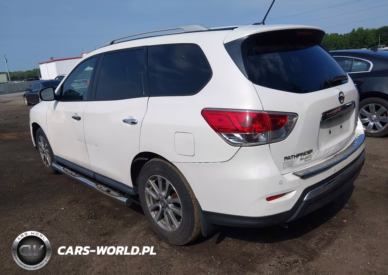 2014 Nissan Pathfinder Sv VIN:5N1AR2MMXEC705781 - 3
