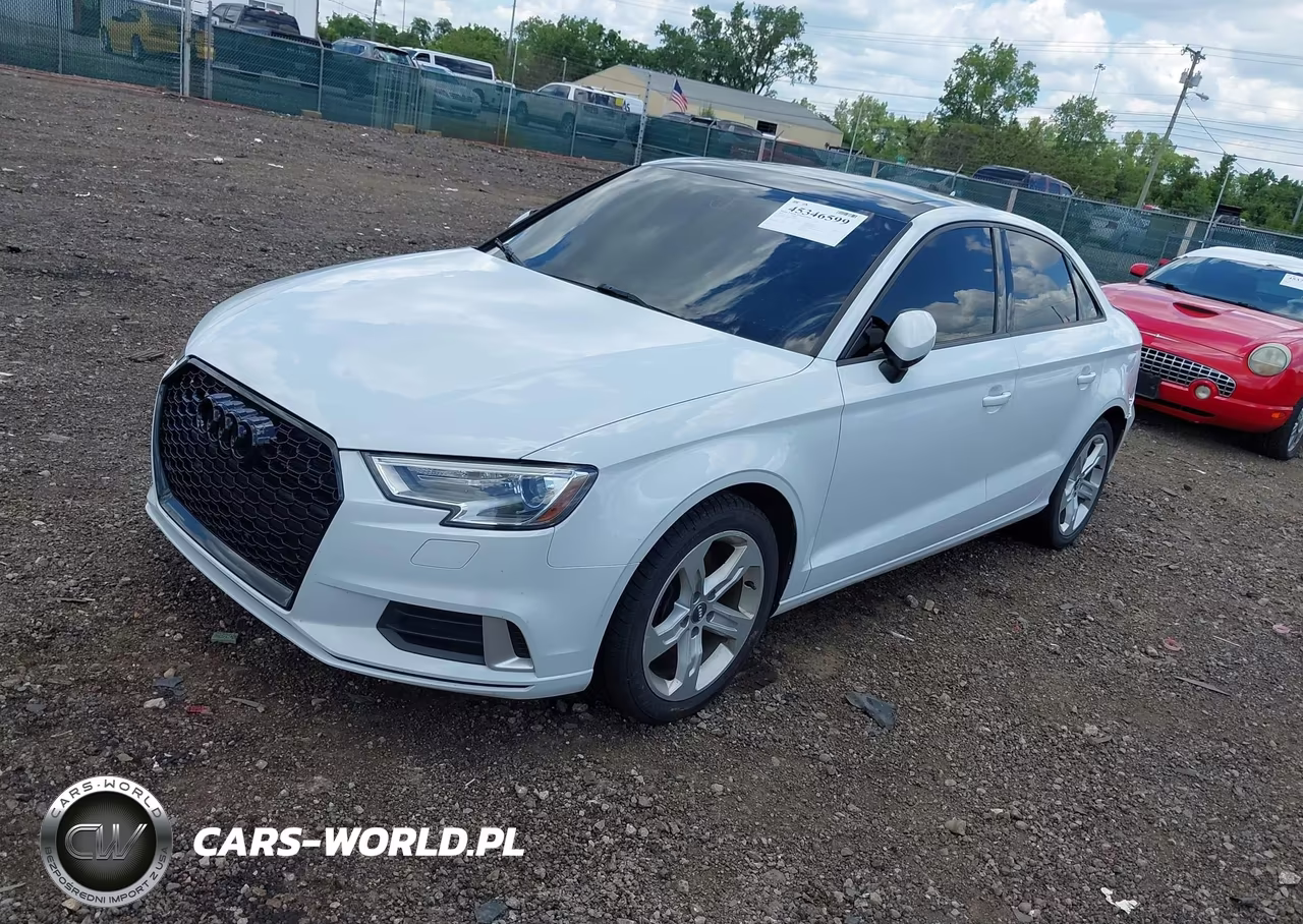 2017 Audi A3 Premium VIN:WAUAUGFF5H1062932 - 2