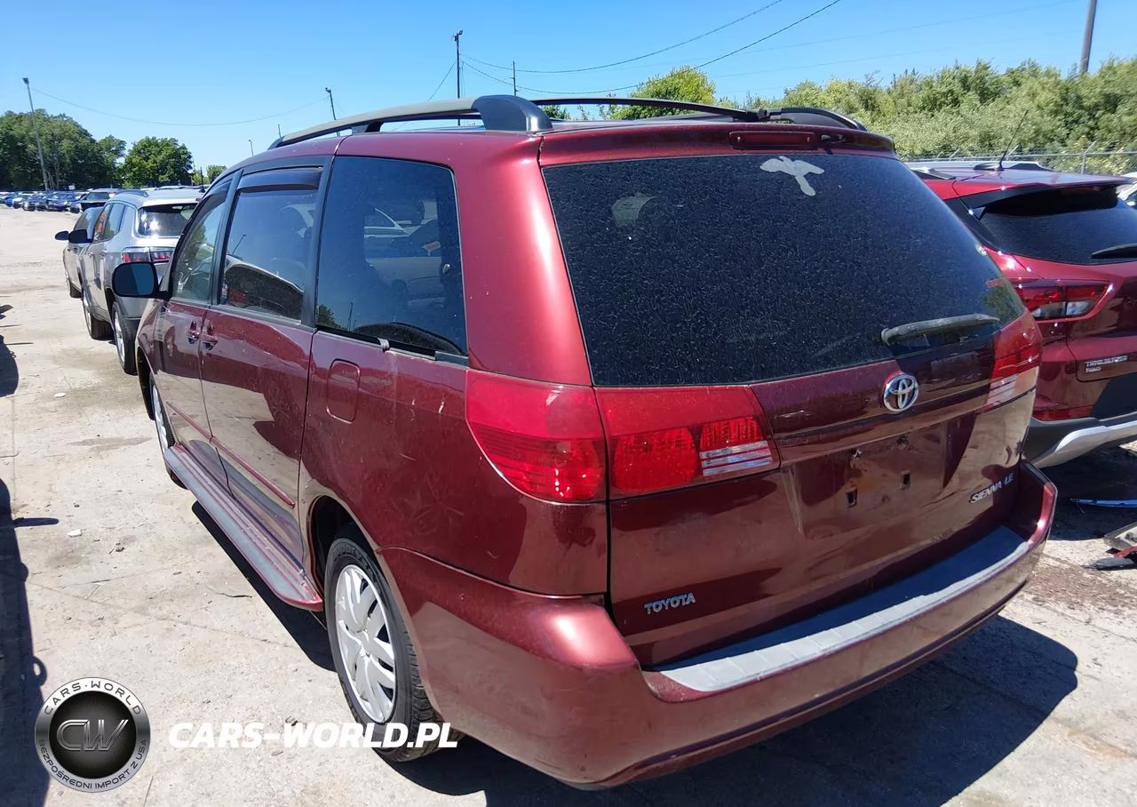 2005 Toyota Sienna Le VIN:5TDZA23C45S258774 - 3
