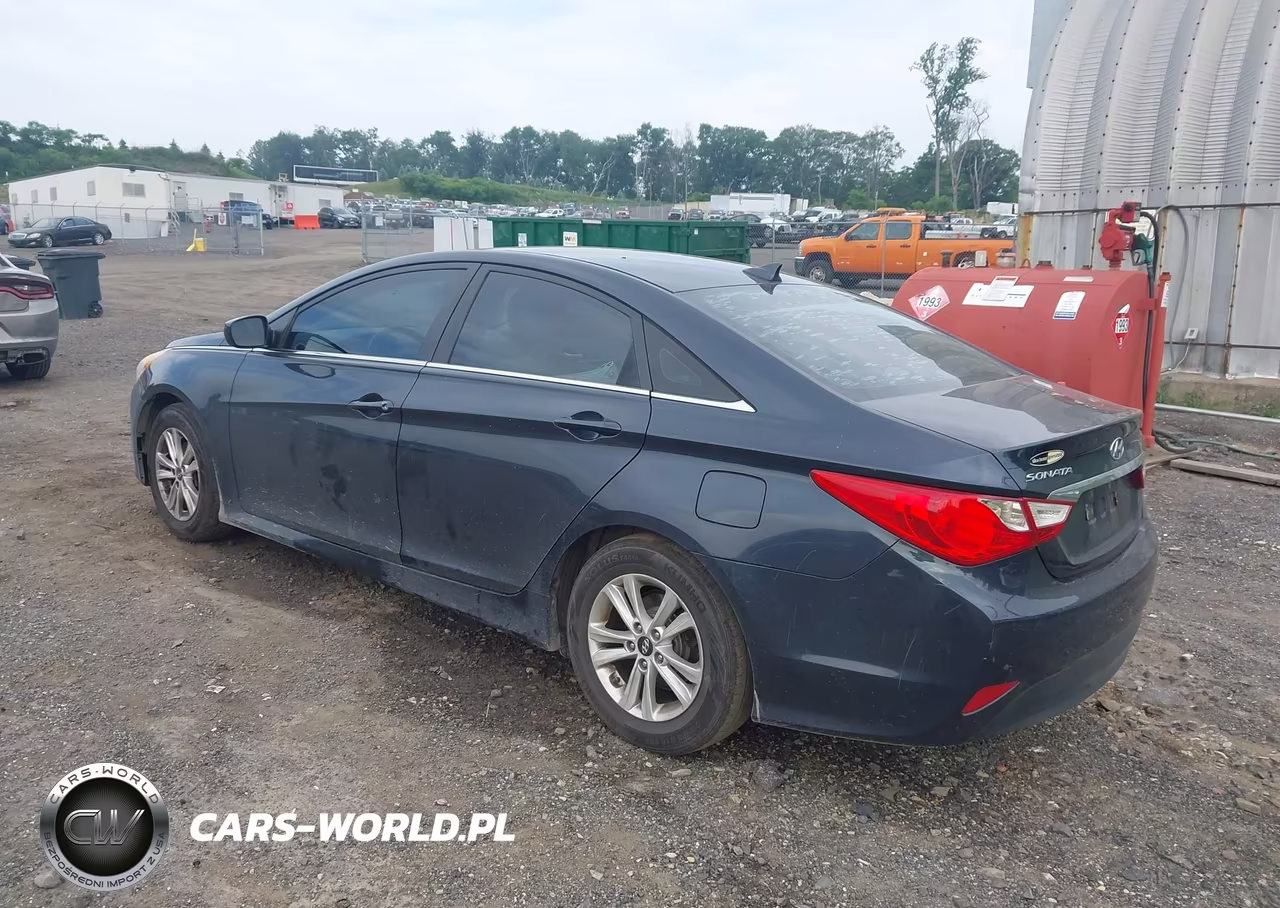 2014 Hyundai Sonata Gls VIN:5NPEB4AC9EH886152 - 3