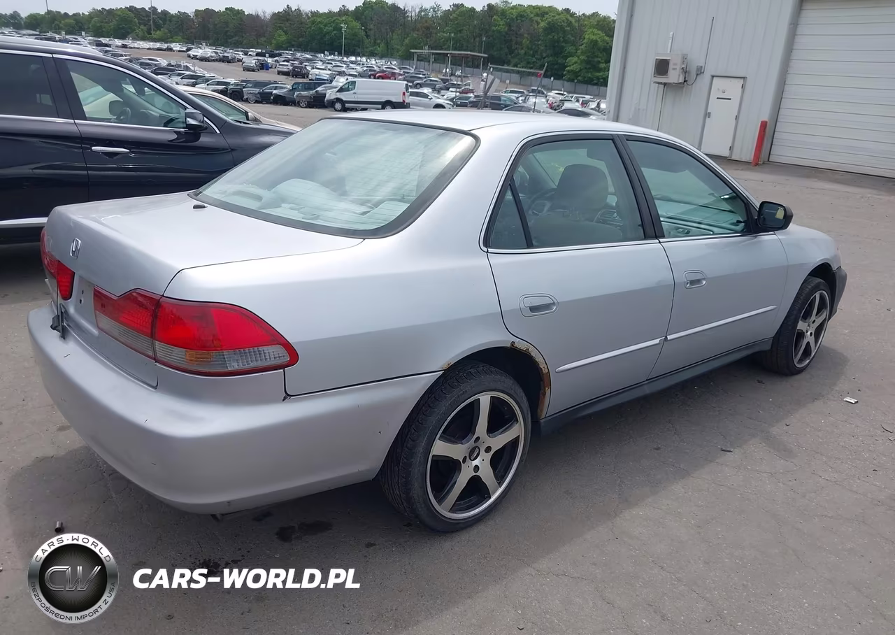 2002 Honda Accord 2.3 Vp VIN:1HGCF86652A135236 - 4