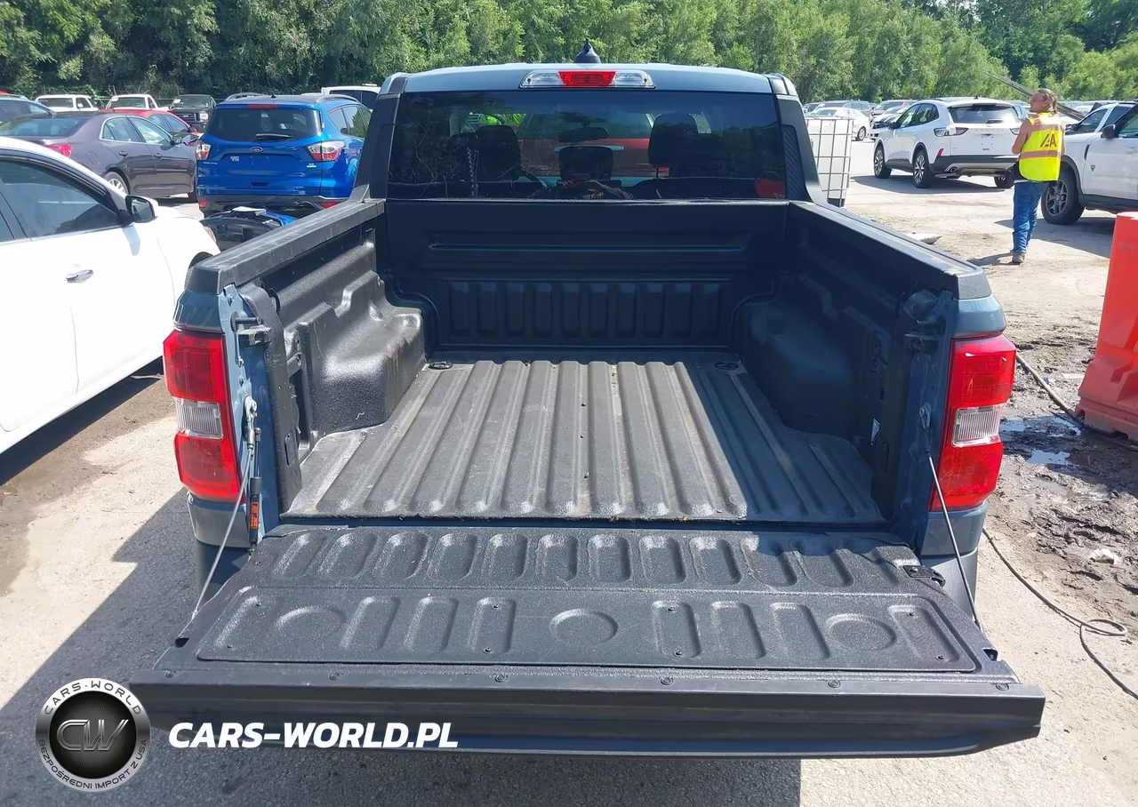 2025 Ford Maverick Xlt VIN:3FTTW8J32SRA42319 - 12