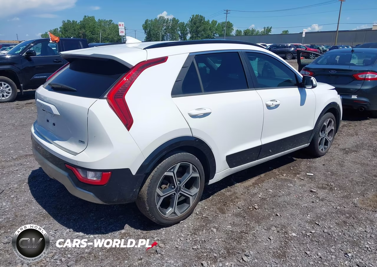 2024 Kia Niro Ex Touring VIN:KNDCR3LE7R5172151 - 4