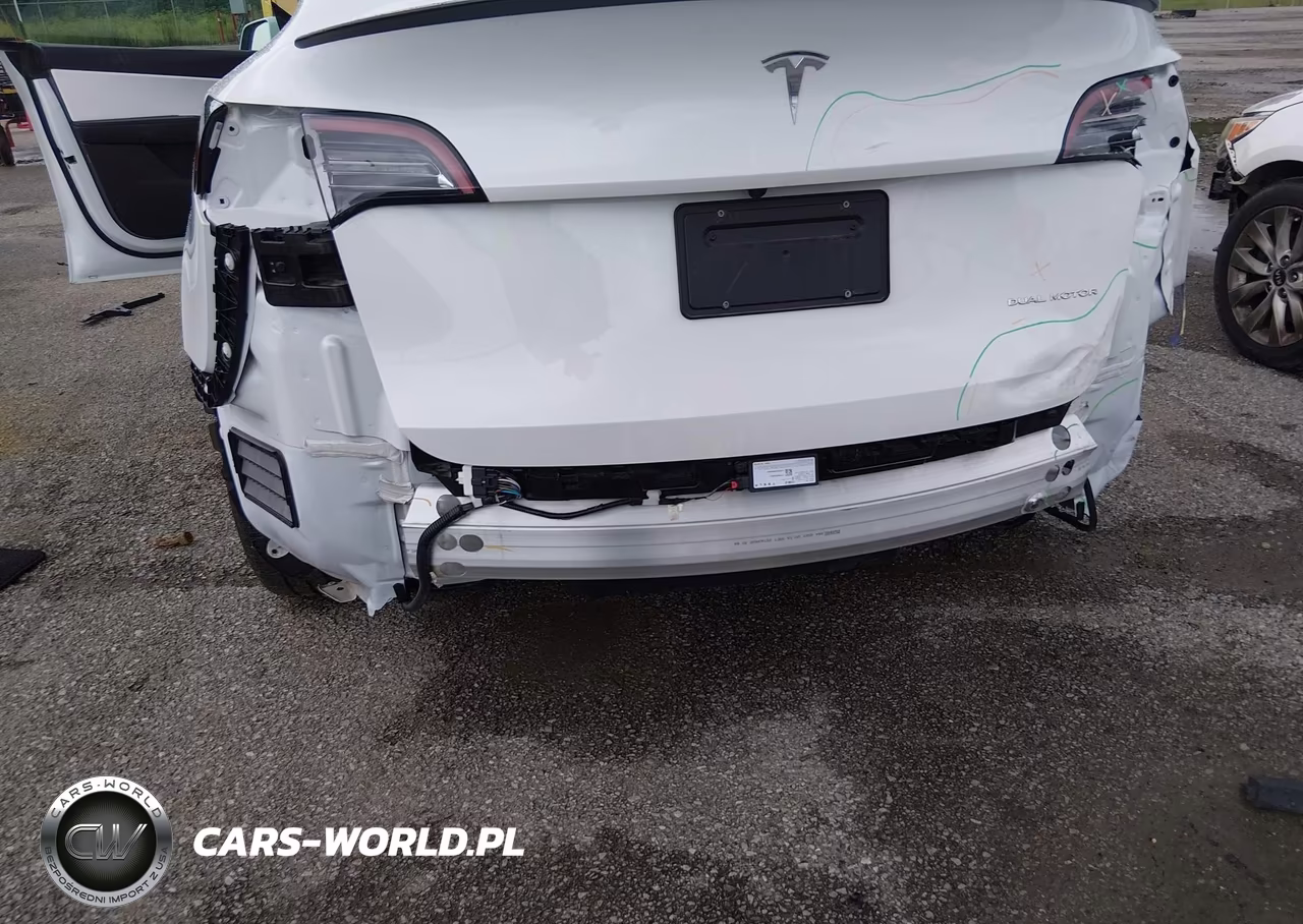 2022 Tesla Model Y Long Range Dual Motor All-Wheel Drive VIN:7SAYGDEE1NF313094 - 6