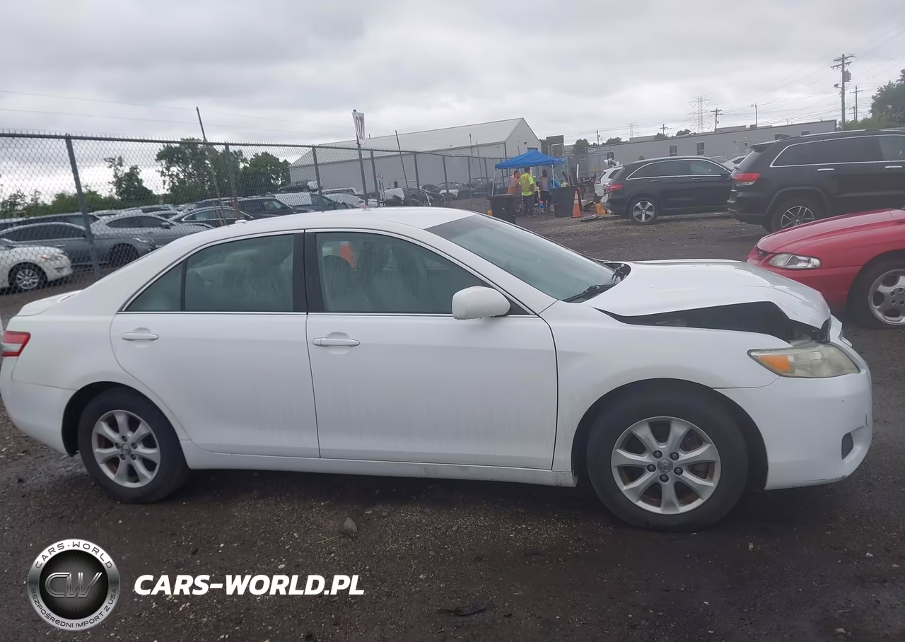 2011 Toyota Camry Le VIN:4T1BF3EK3BU749322 - 13