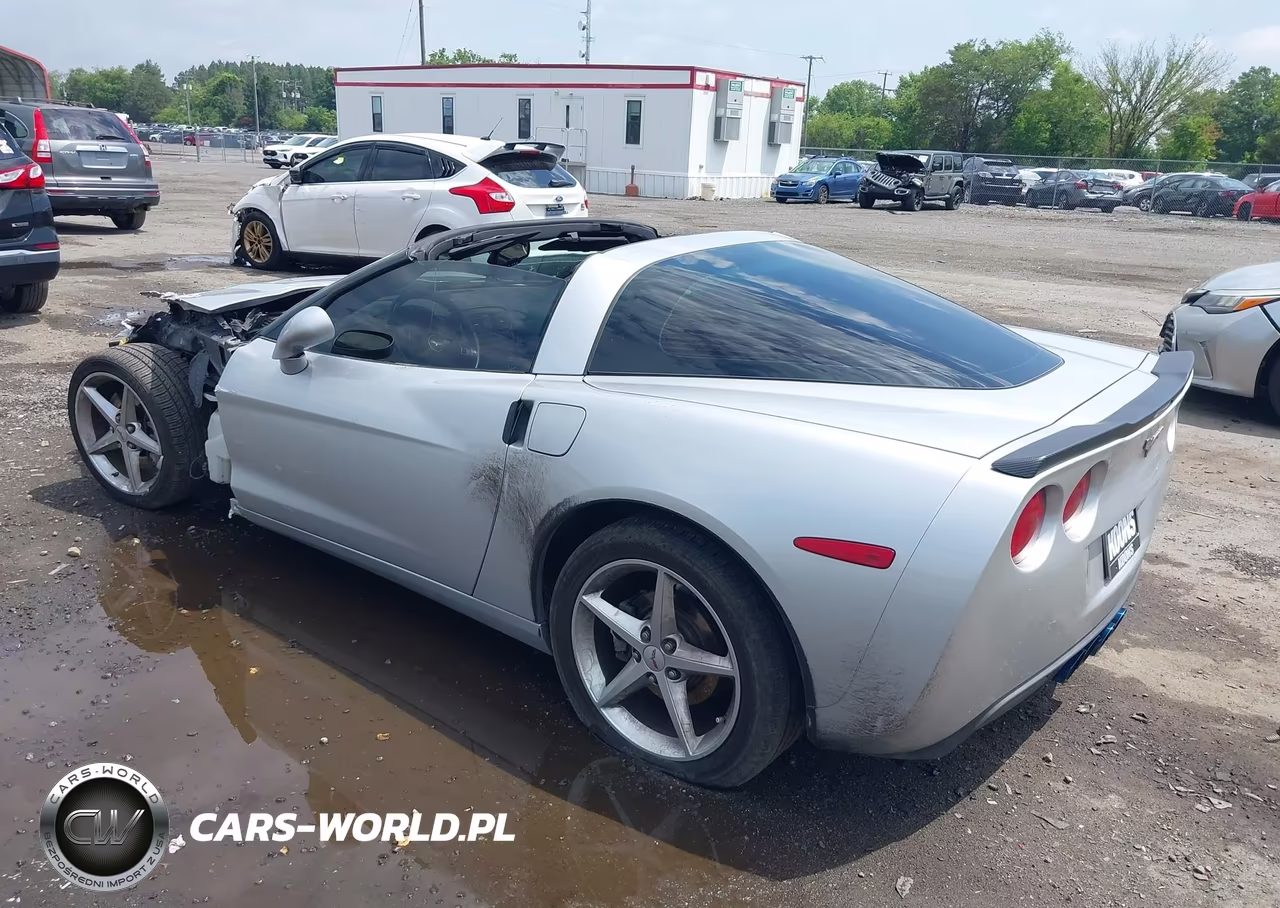 2011 Chevrolet Corvette VIN:1G1YF2DW5B5100623 - 3