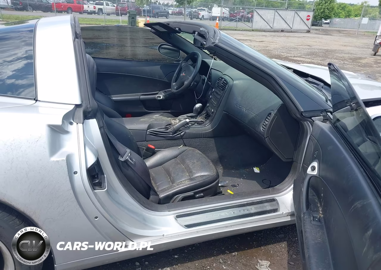 2011 Chevrolet Corvette VIN:1G1YF2DW5B5100623 - 5
