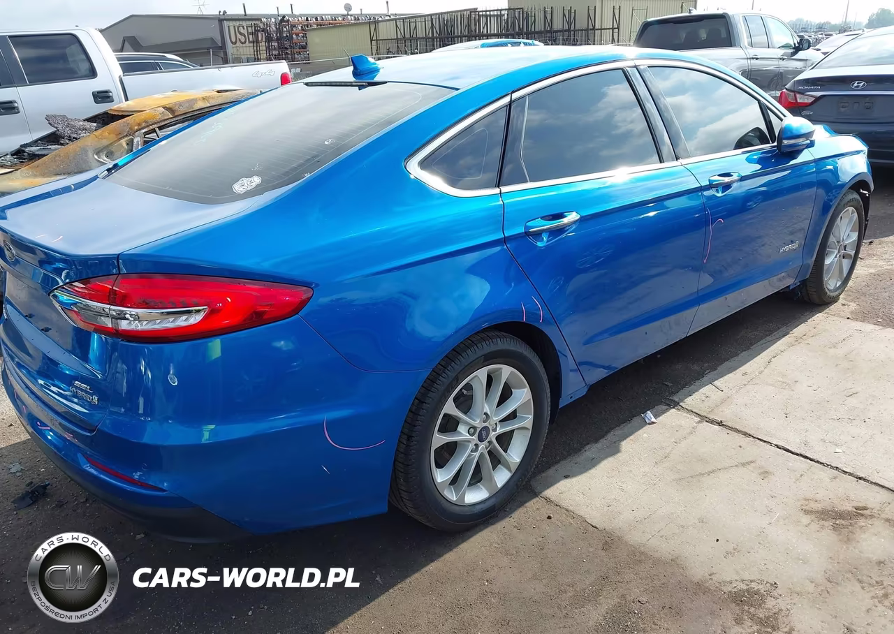 2019 Ford Fusion Hybrid Sel VIN:3FA6P0MU3KR208417 - 4