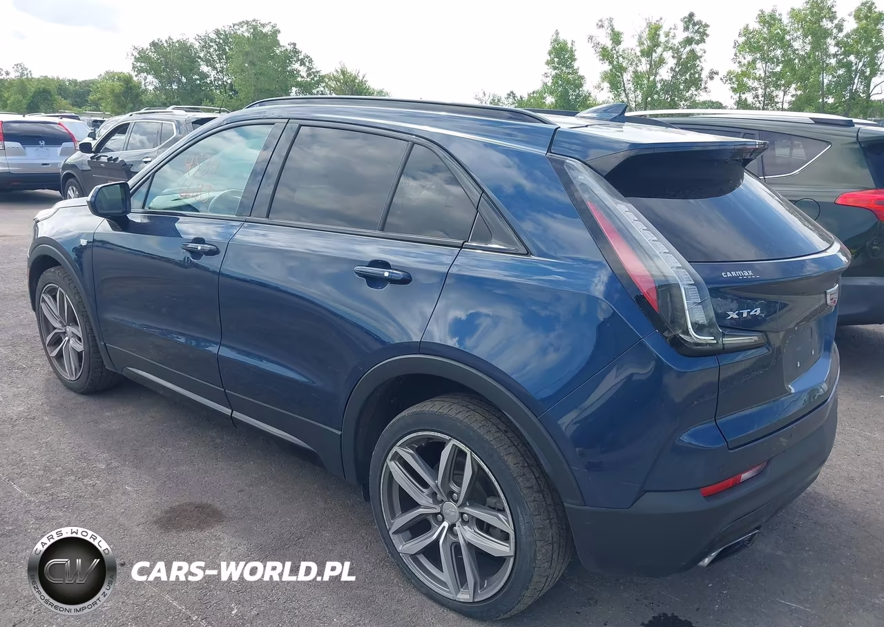 2019 Cadillac Xt4 Sport VIN:1GYFZER48KF190014 - 3