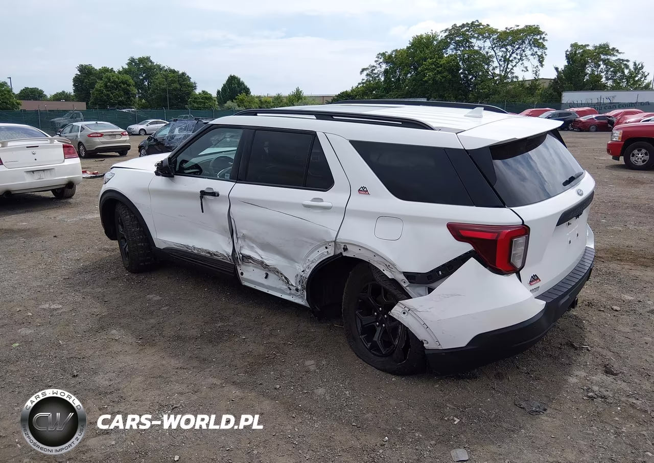 2023 Ford Explorer Timberline VIN:1FMSK8JH8PGC28542 - 3