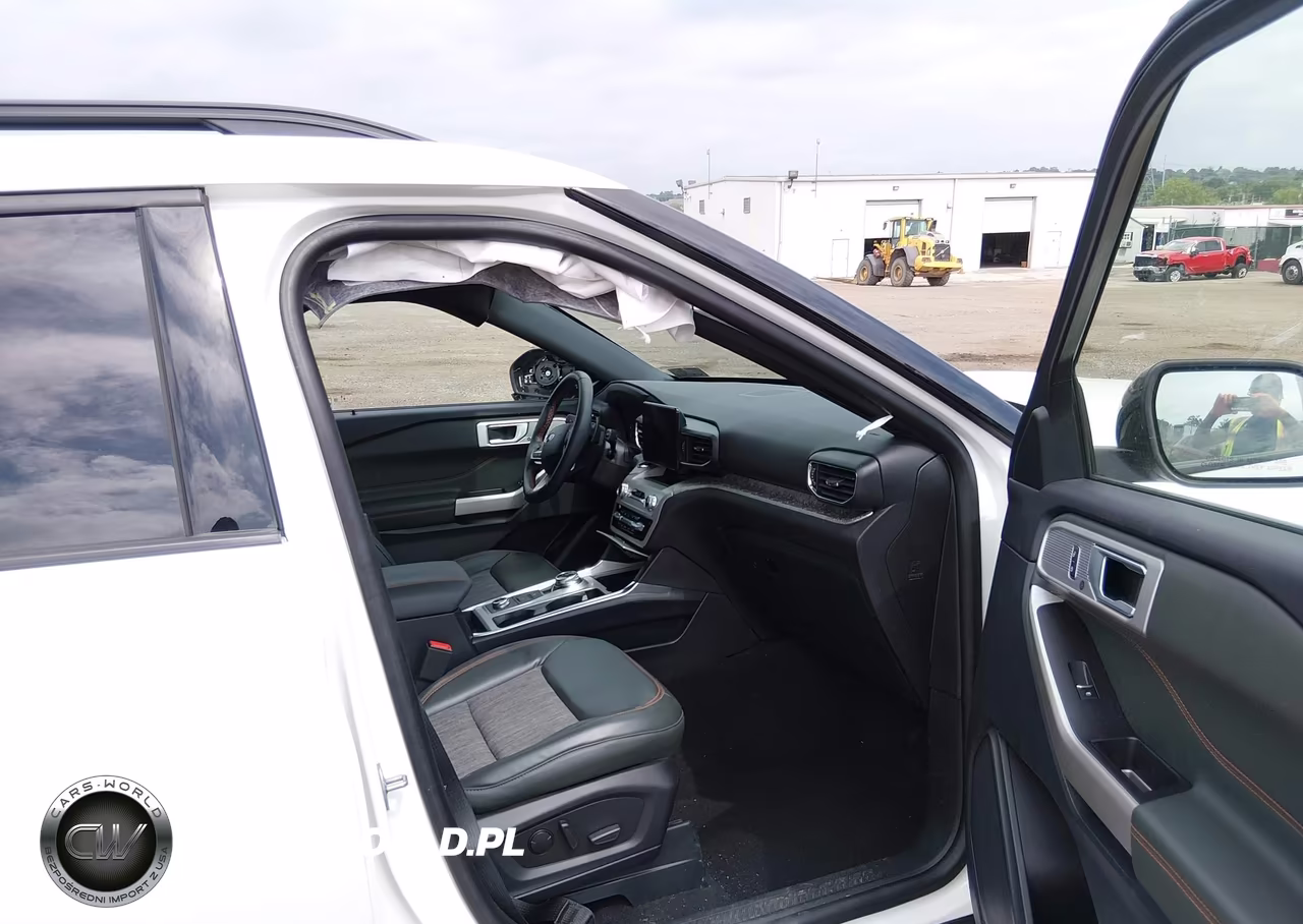 2023 Ford Explorer Timberline VIN:1FMSK8JH8PGC28542 - 5