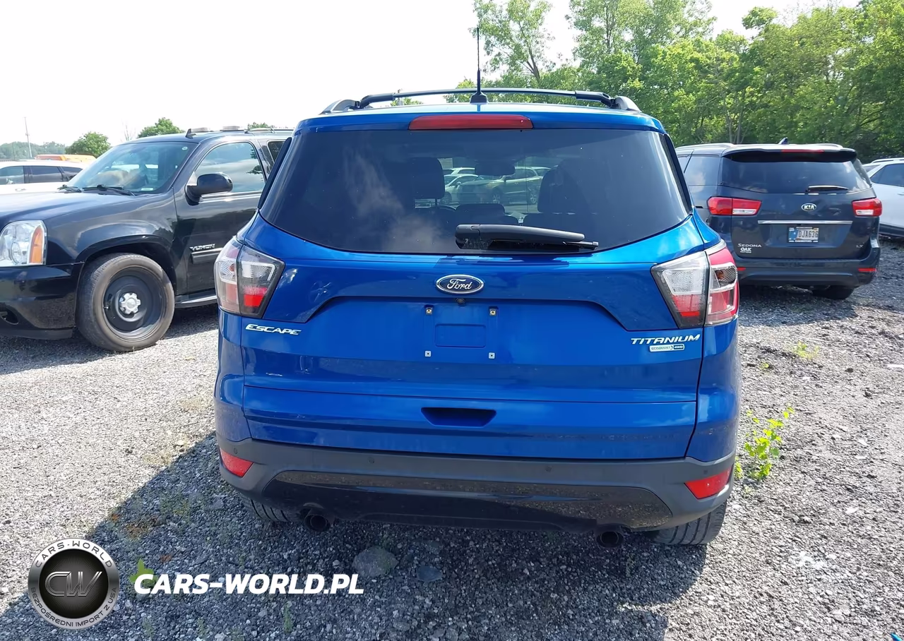 2017 Ford Escape Titanium VIN:1FMCU9JD8HUB45276 - 16