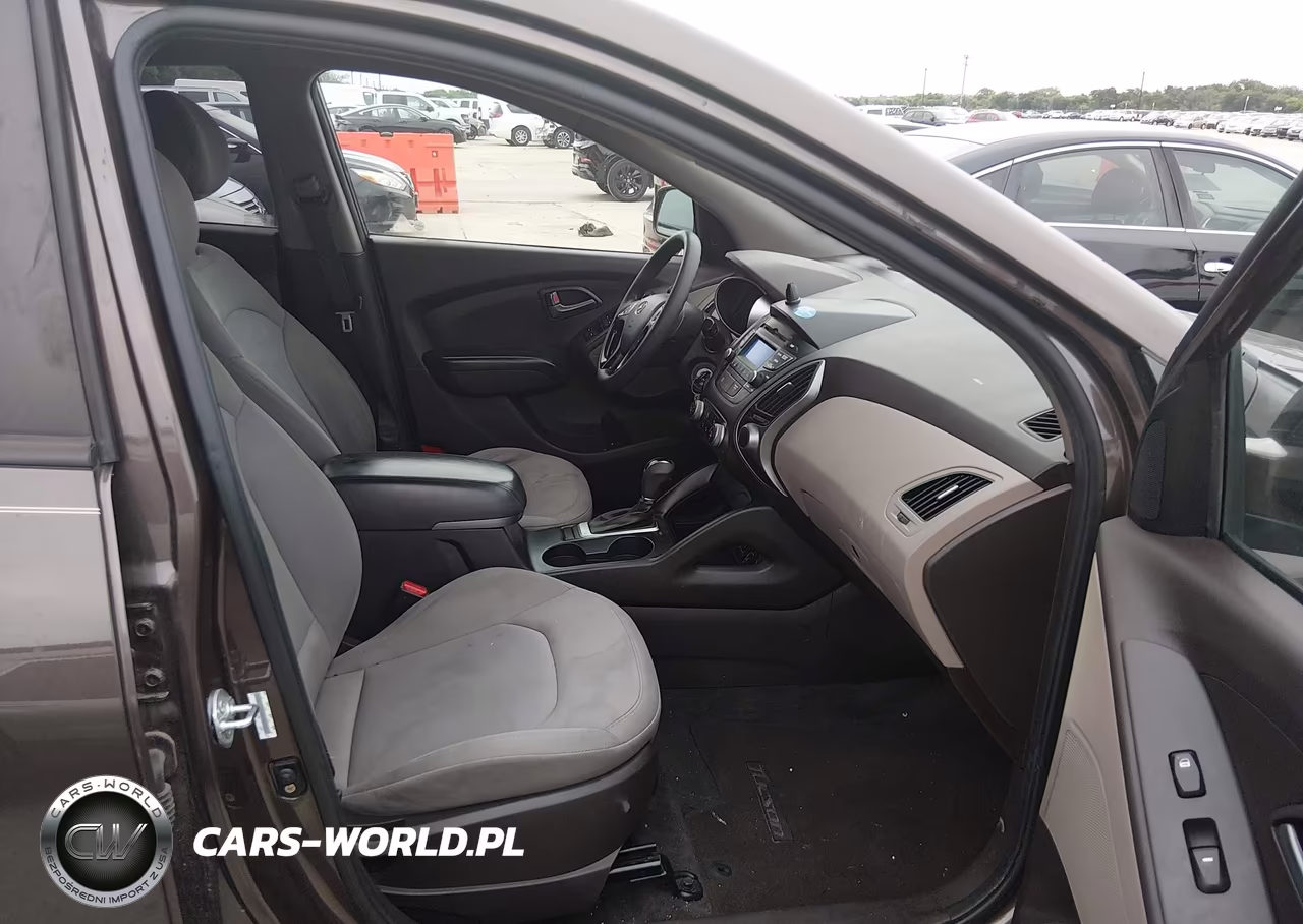 2015 Hyundai Tucson Gls VIN:KM8JT3AF6FU967905 - 5