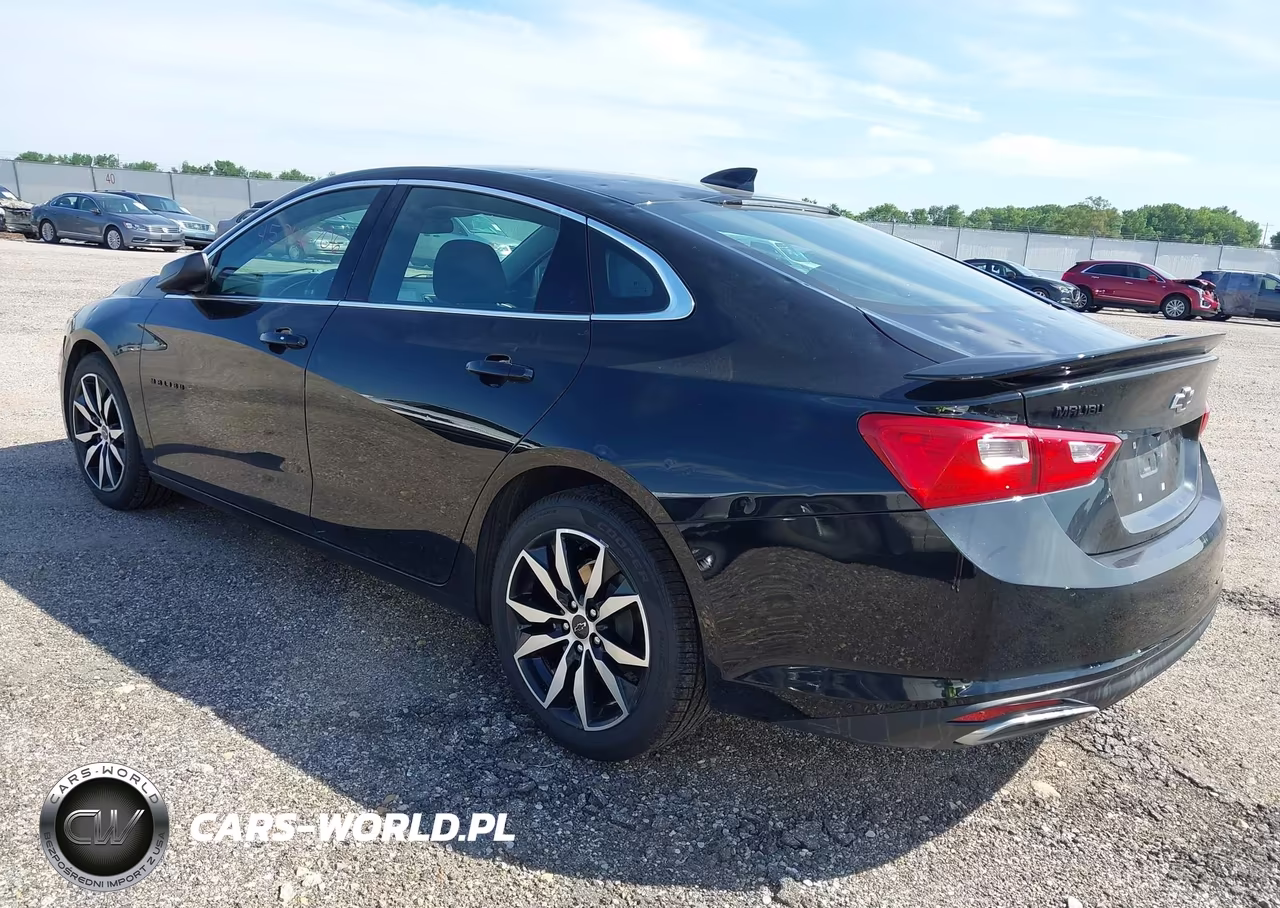 2023 Chevrolet Malibu Fwd Rs VIN:1G1ZG5ST1PF131932 - 3