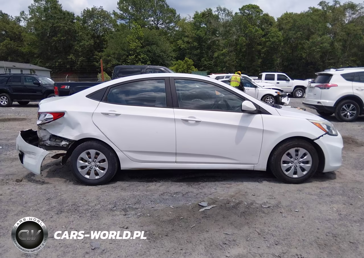 2015 Hyundai Accent Gls VIN:KMHCT4AE7FU800393 - 13