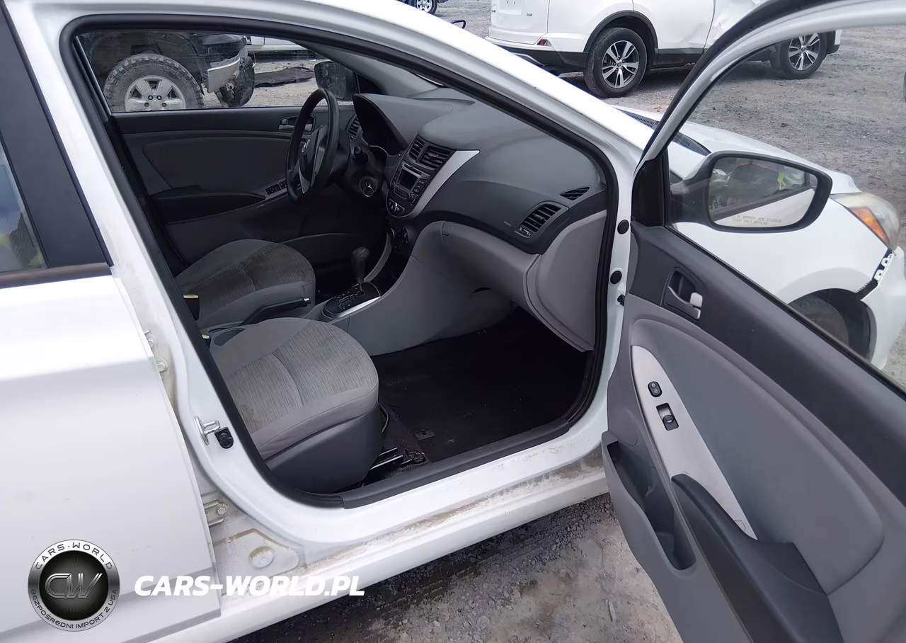 2015 Hyundai Accent Gls VIN:KMHCT4AE7FU800393 - 5