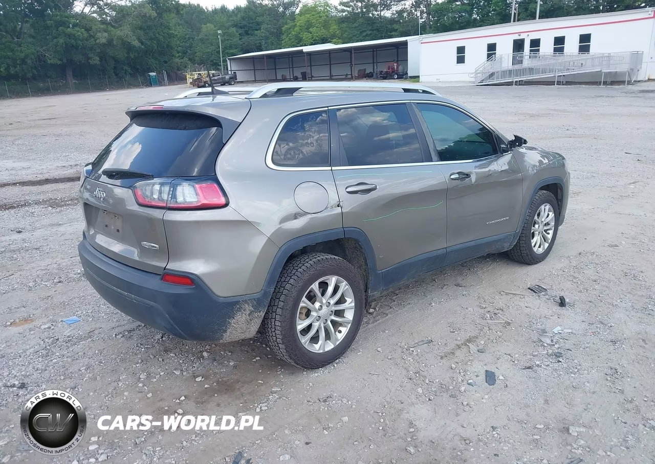 2019 Jeep Cherokee Latitude Fwd VIN:1C4PJLCB5KD373749 - 4