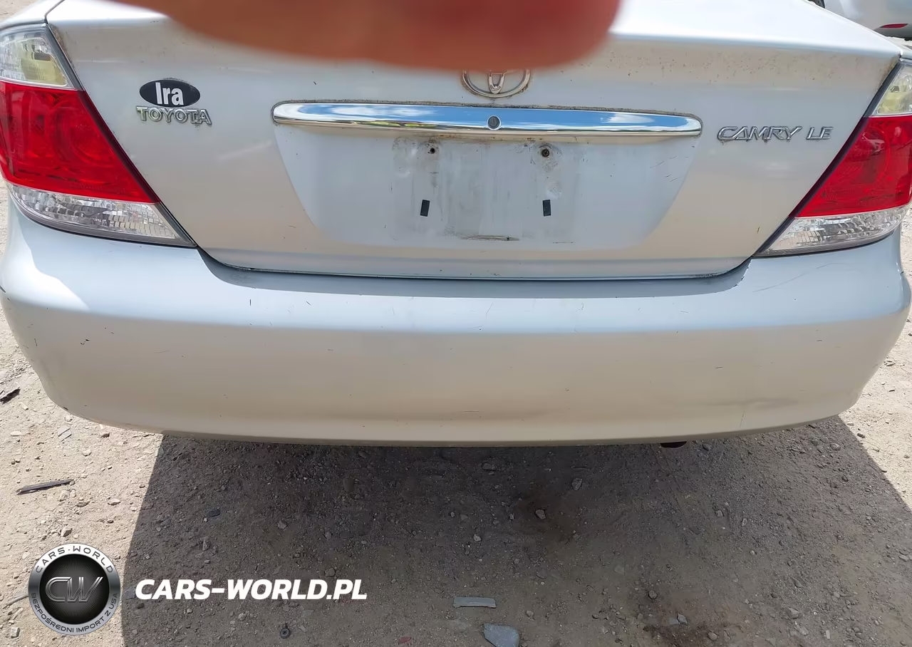 2005 Toyota Camry Le VIN:4T1BE32K65U524937 - 15