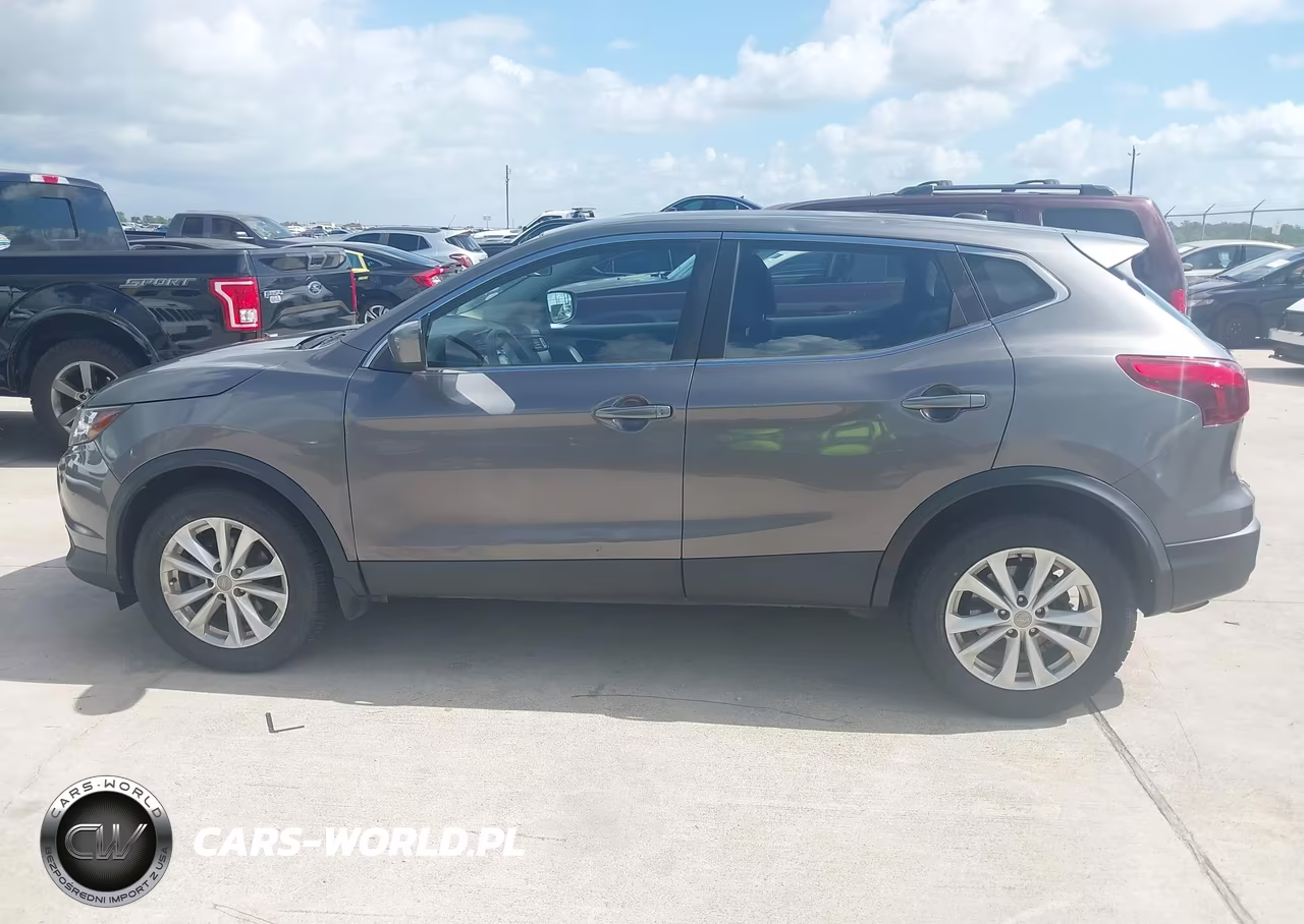 2017 Nissan Rogue Sport S VIN:JN1BJ1CP4HW020820 - 14