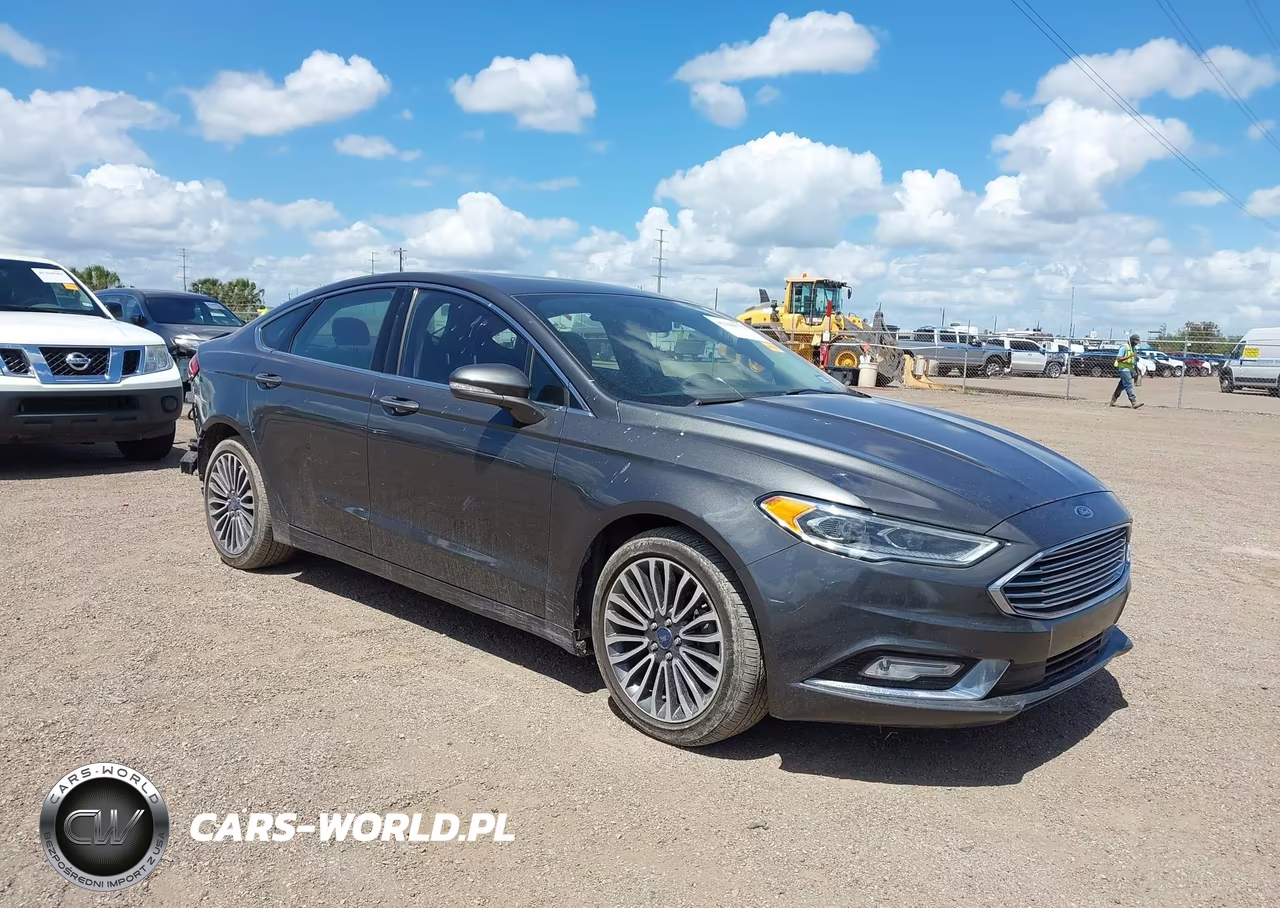 2018 Ford Fusion Titanium – zdjęcie 1 z 16
