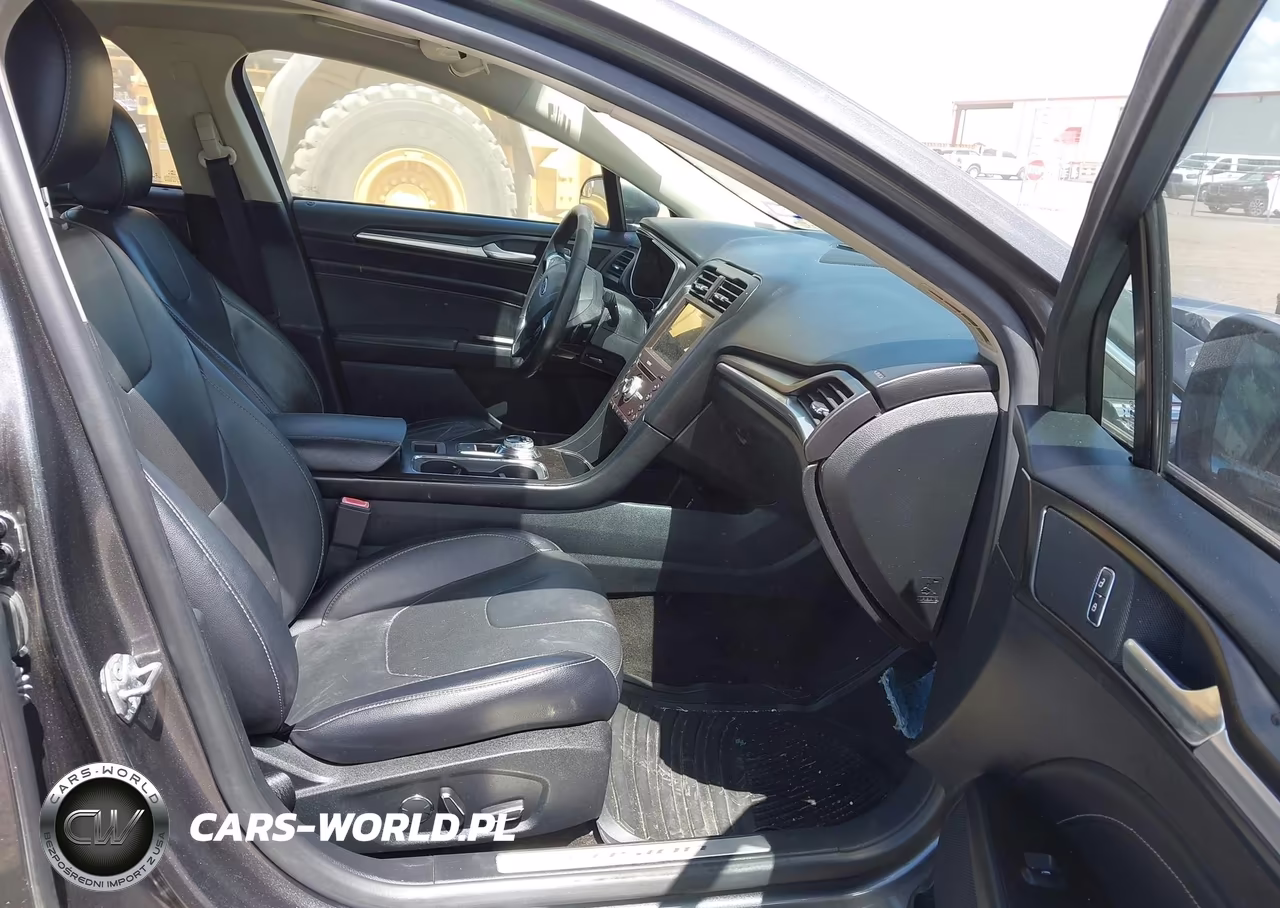 2018 Ford Fusion Titanium VIN:3FA6P0D99JR137766 - 5