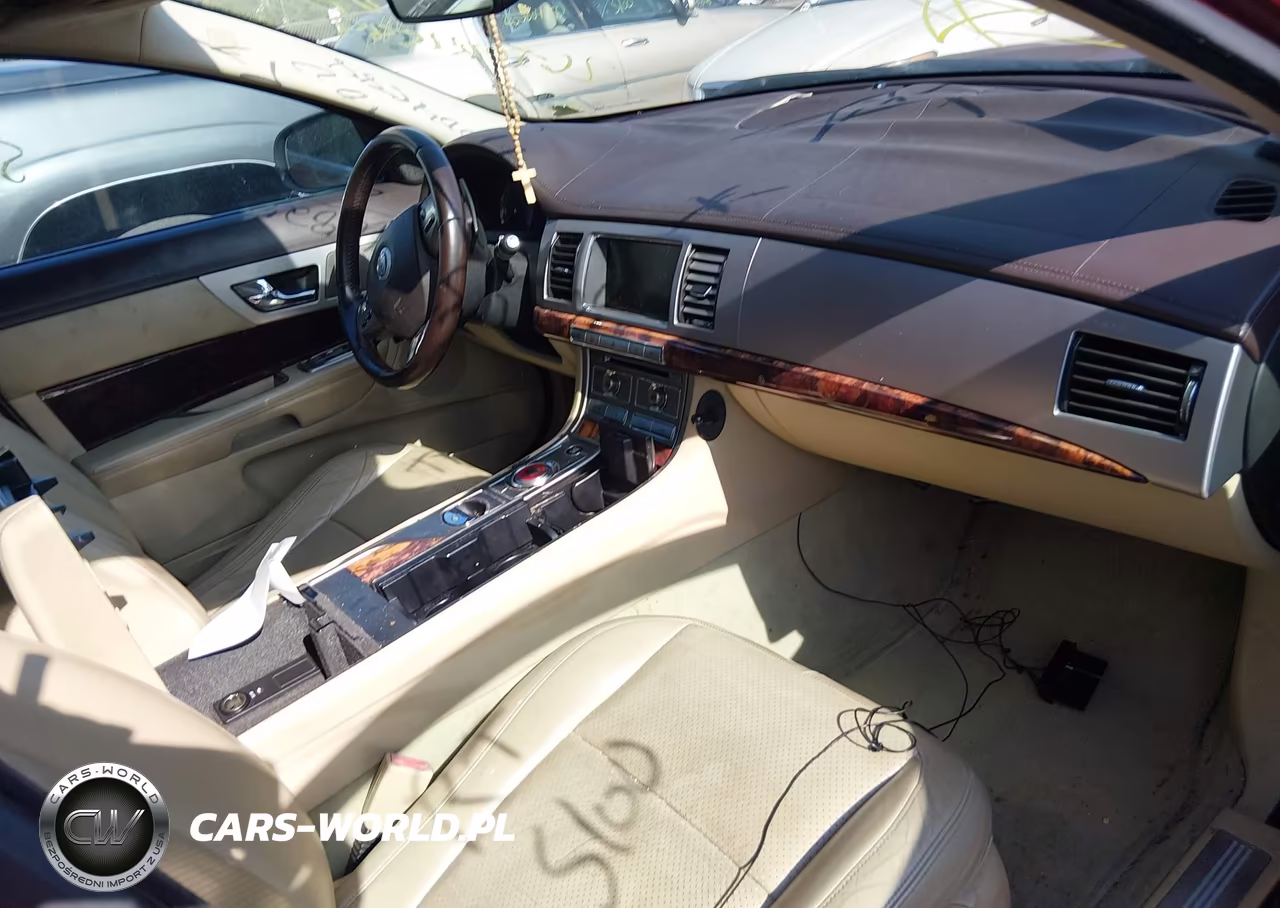 2009 Jaguar Xf Premium Luxury VIN:SAJWA06B29HR11477 - 5