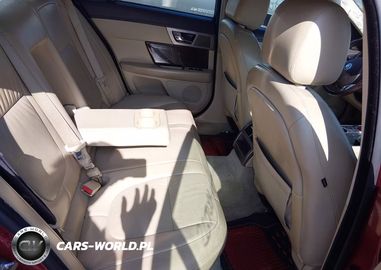 2009 Jaguar Xf Premium Luxury VIN:SAJWA06B29HR11477 - 8