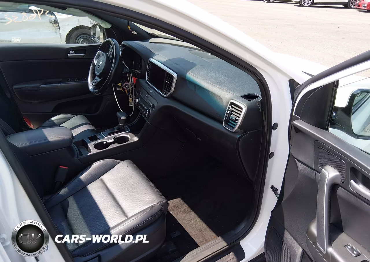 2022 Kia Sportage Nightfall Edition VIN:KNDP6CAC8N7018705 - 5