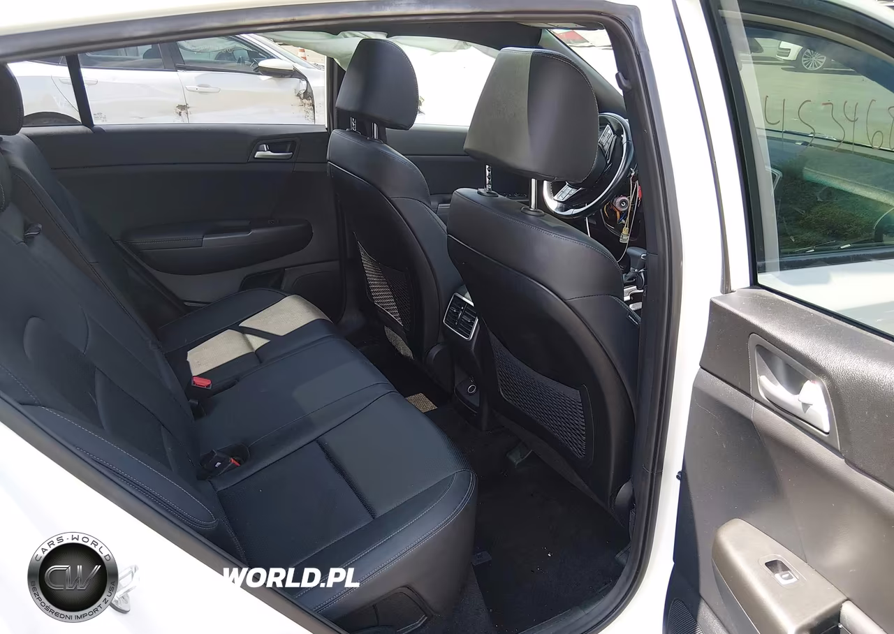 2022 Kia Sportage Nightfall Edition VIN:KNDP6CAC8N7018705 - 8