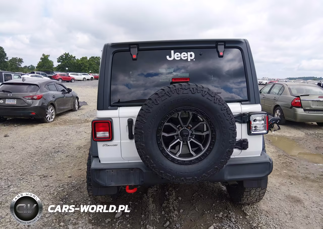 2020 Jeep Wrangler Sport S 4X4 VIN:1C4GJXANXLW347108 - 16