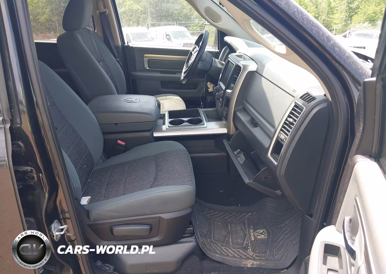 2015 Ram 1500 Big Horn VIN:1C6RR7GT1FS698323 - 5