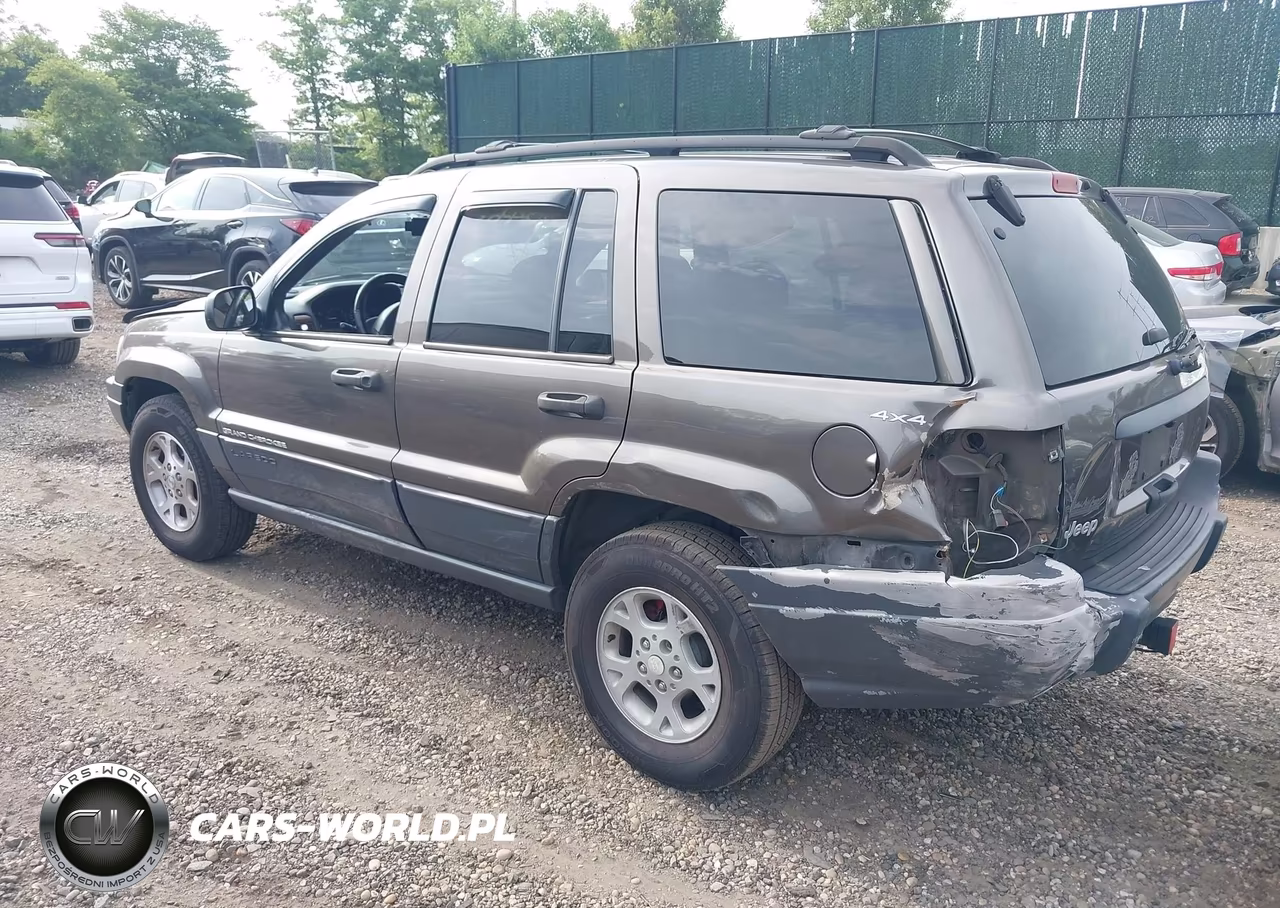 1999 Jeep Grand Cherokee Laredo VIN:1J4GW58N8XC623167 - 3