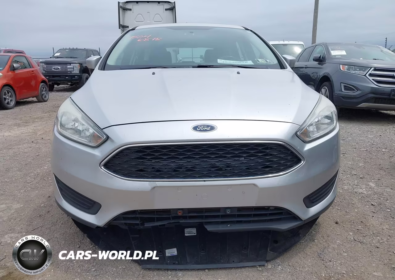 2018 Ford Focus Titanium VIN:1FADP3N22JL261905 - 12