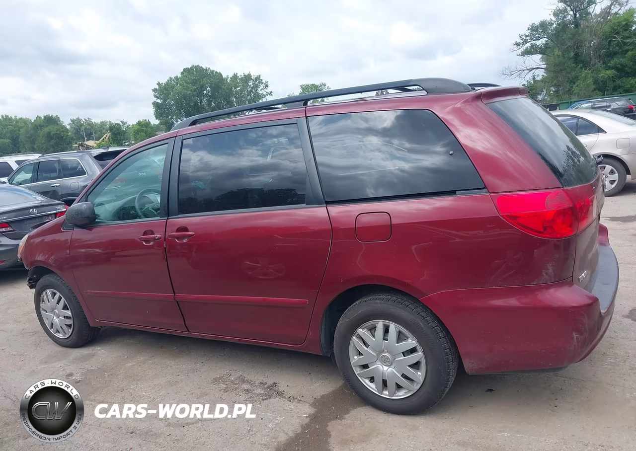 2009 Toyota Sienna Le VIN:5TDZK23C69S283629 - 15