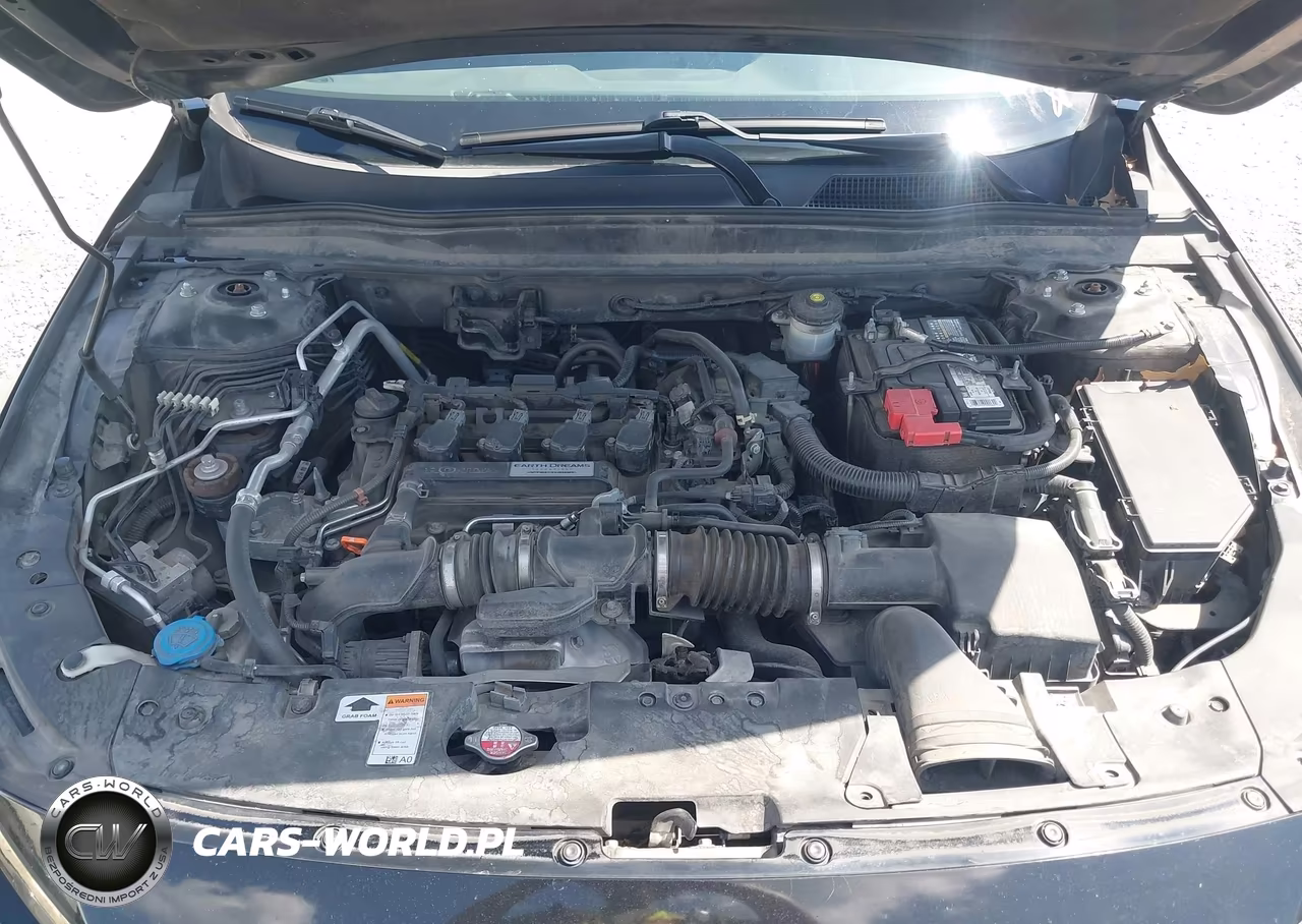 2018 Honda Accord Sport VIN:1HGCV1F33JA025669 - 10
