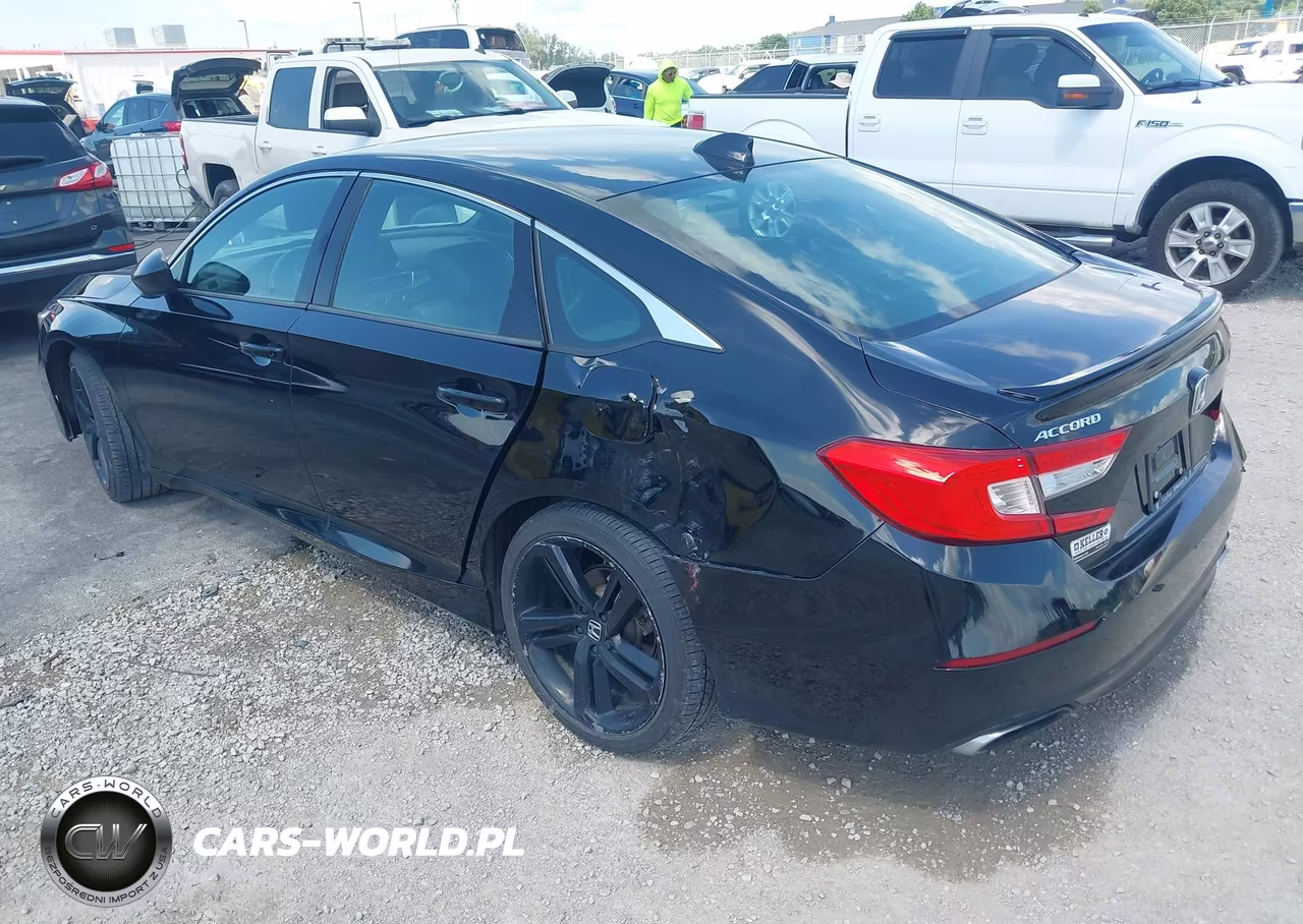 2018 Honda Accord Sport VIN:1HGCV1F33JA025669 - 3