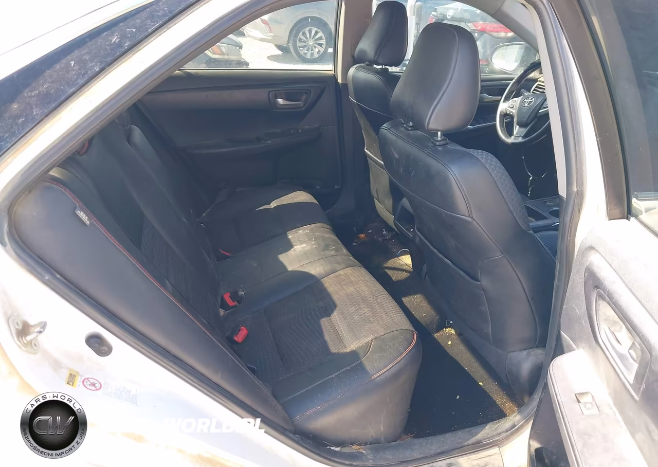 2015 Toyota Camry Se VIN:4T1BF1FK5FU082357 - 8