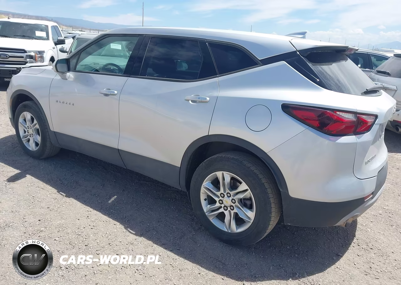 2021 Chevrolet Blazer Awd 2Lt VIN:3GNKBHR40MS553485 - 3